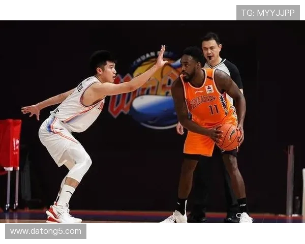 新疆击败同曦终结四连败 阿不都赵柏清发挥出色